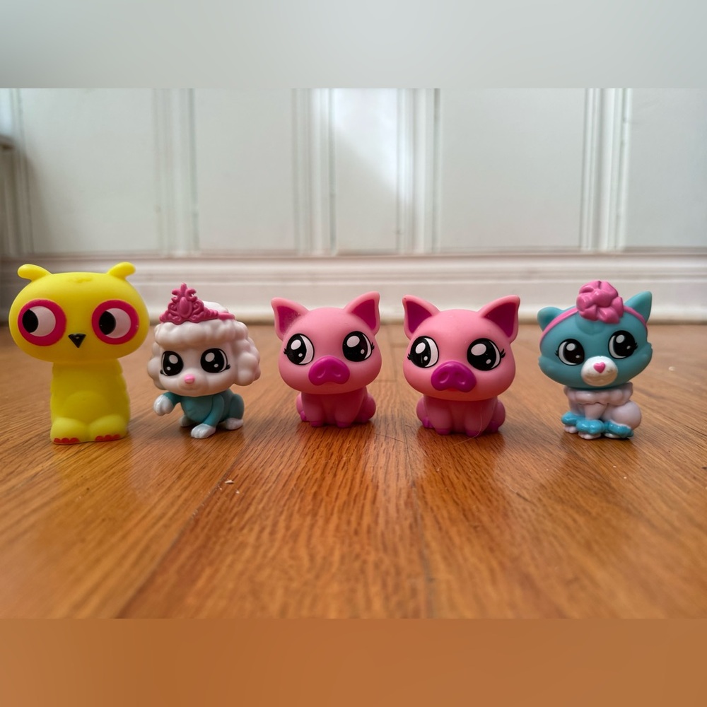 XOXO Tic Tac Toy Friends